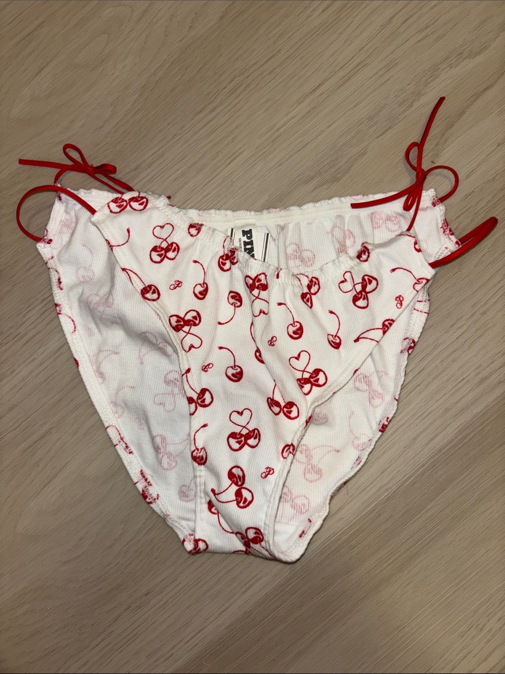 PINK cherry panties🍒